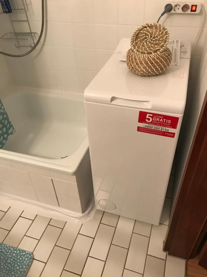 Enis Apartment - Biete Wunderschöne möbliertes Zimmer an Stuttgart Exterior foto